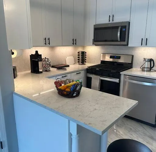 House In The Park 5 Min From O'hare Holiday home